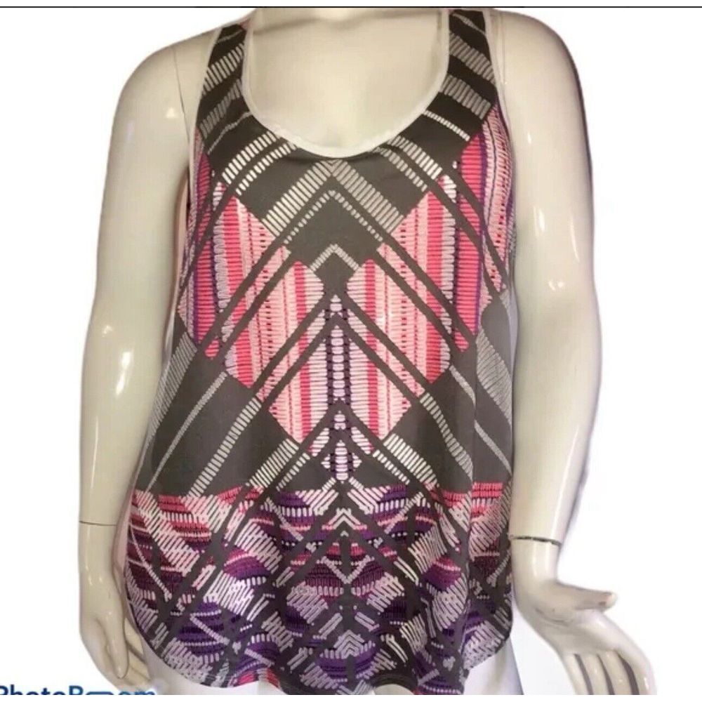 Ava & Viv Women's Geometric Sleeveless Flowy Top Size‎ 1X